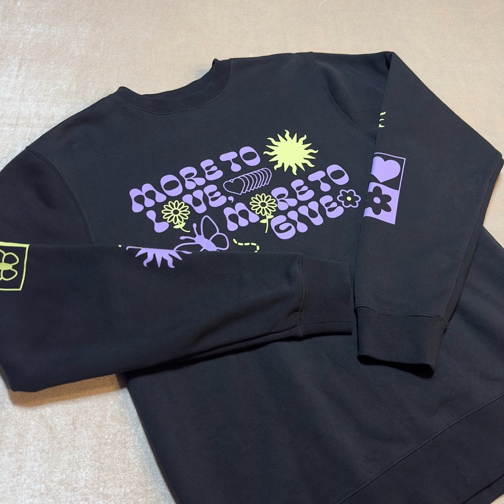BSR by Samii Ryan More To Love More To Give Graphic Sweatshirt Womens Small Blac